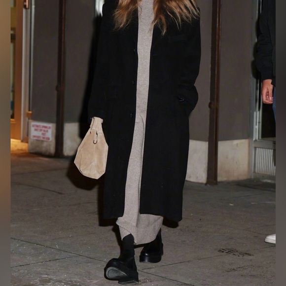 Uniqlo Long Sleeve Gray Sweater Dress - Picture 9 of 9